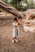 Load image into Gallery viewer, SPARK SHORT-SLEEVED SWING DRESS: 3T
