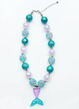 Load image into Gallery viewer, Mermaid Tail Necklace: Pink
