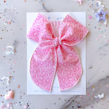 Load image into Gallery viewer, Pink Cheetah: Small / Small Reversible Clip
