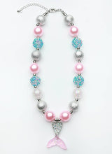 Load image into Gallery viewer, Mermaid Tail Necklace: Pink
