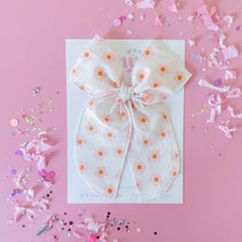 Load image into Gallery viewer, Pink Daisies: Large / Small Reversible Clip
